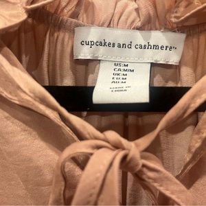 Cupcakes and cashmere light pink/corral pink top